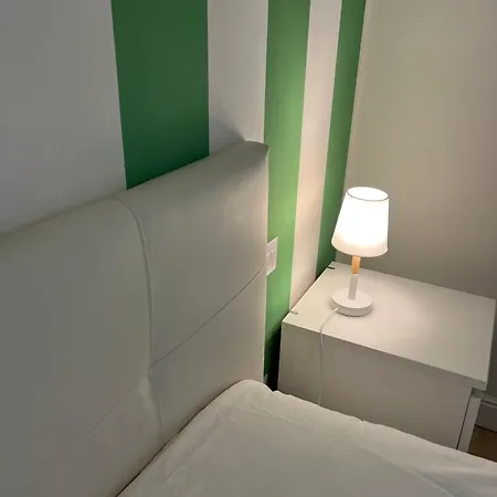 Lägenhet Centralissimo E Raffinato Bilocale - Scarlatti Lux - Stazione & Shopping District *