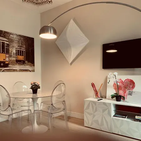 Centralissimo E Raffinato Bilocale - Scarlatti Lux - Stazione & Shopping District Apartmán